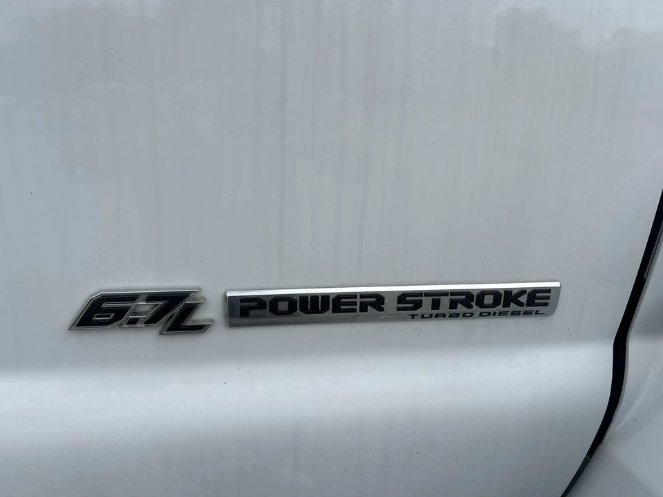 2024 Ford Super Duty 5th Gen - Image 18 of 31