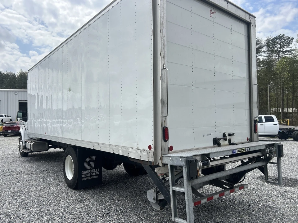2024 Ford Super Duty 5th Gen - Image 8 of 31