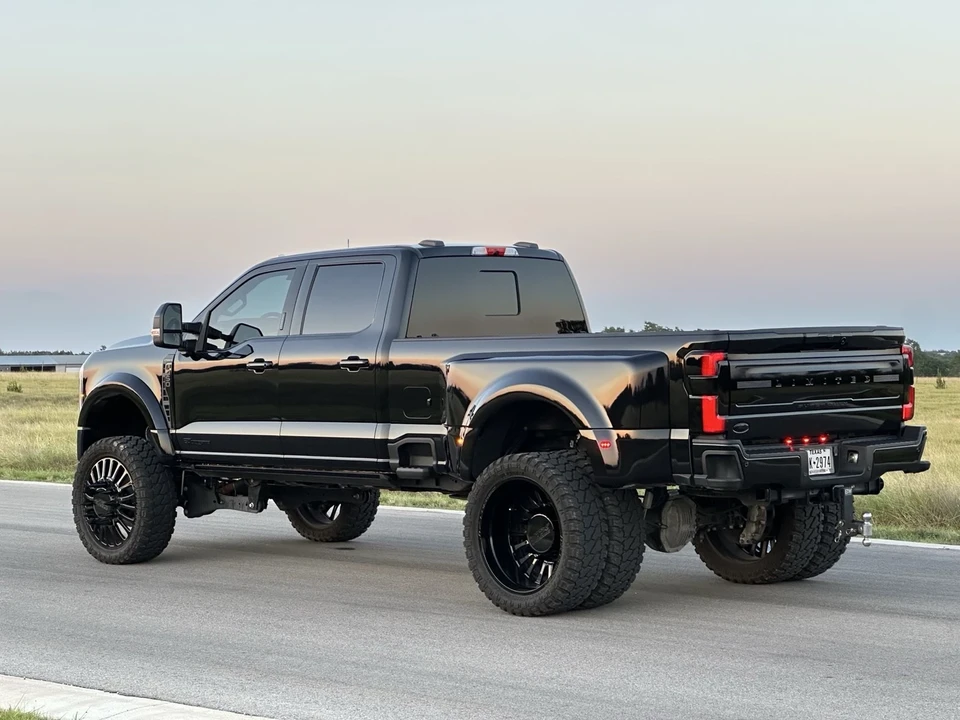 2024 Ford Super Duty 5th Gen - Image 5 of 18