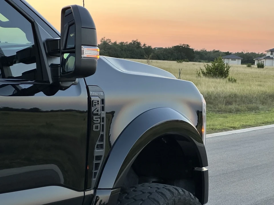 2024 Ford Super Duty 5th Gen - Image 9 of 18