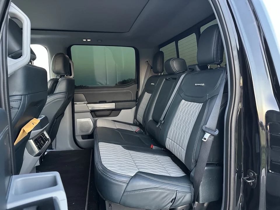2024 Ford Super Duty 5th Gen - Image 15 of 18