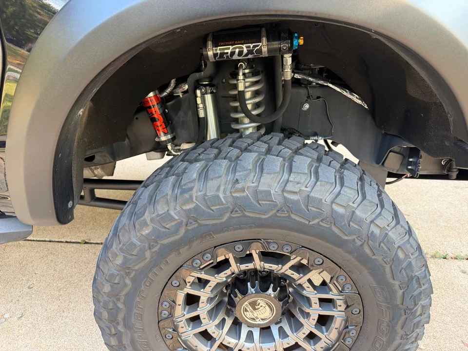 2024 Ford Super Duty 5th Gen - Image 8 of 11