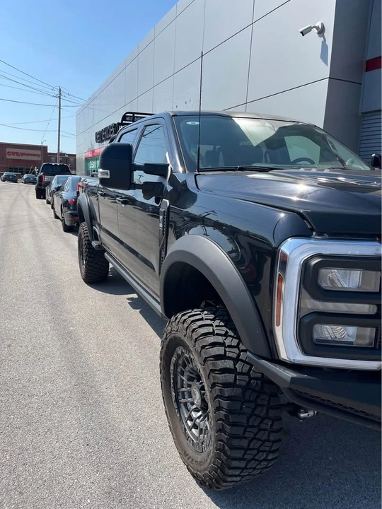 2024 Ford Super Duty 5th Gen - Image 8 of 9