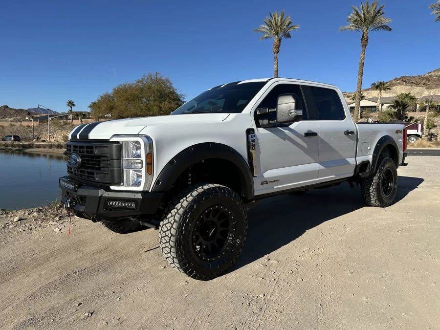 2024 Ford Super Duty 5th Gen - Image 11 of 31