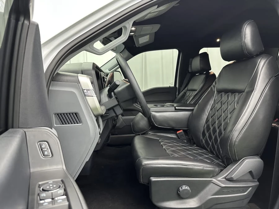 2024 Ford Super Duty 5th Gen - Image 29 of 31