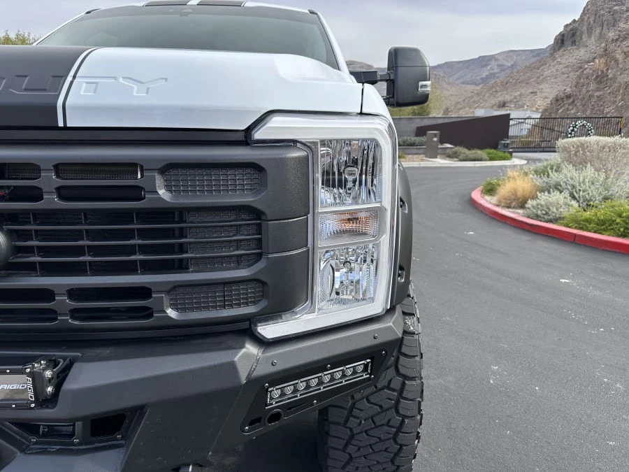 2024 Ford Super Duty 5th Gen - Image 19 of 31