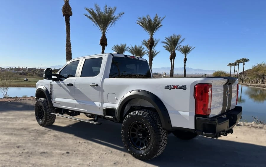 2024 Ford Super Duty 5th Gen - Image 15 of 31