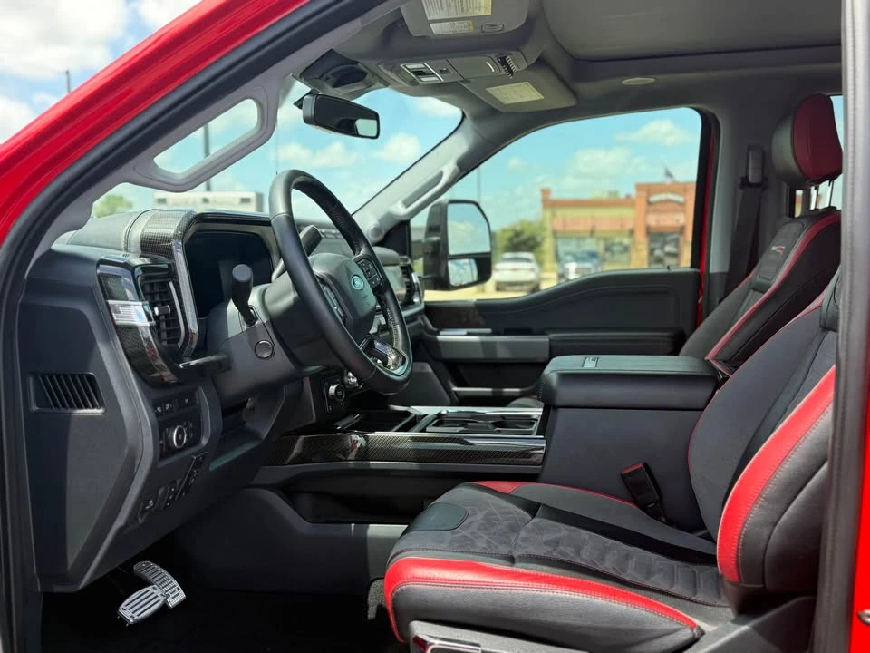 2024 Ford Super Duty 5th Gen - Image 10 of 19