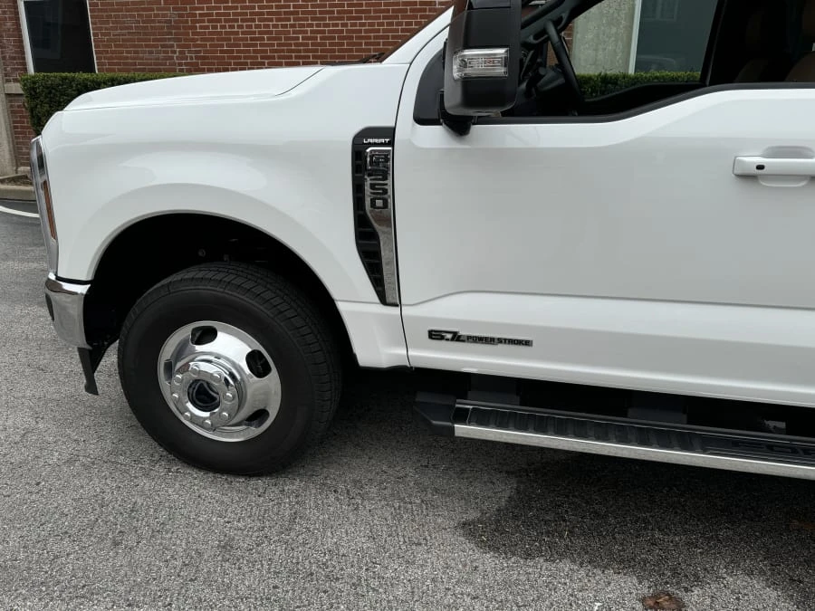 2024 Ford Super Duty 5th Gen - Image 9 of 20