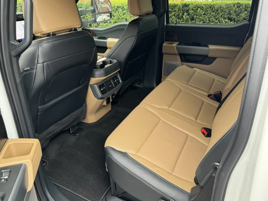 2024 Ford Super Duty 5th Gen - Image 15 of 20