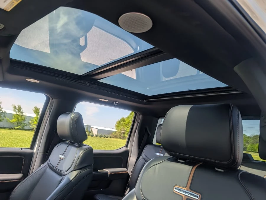 2024 Ford Super Duty 5th Gen - Image 23 of 31