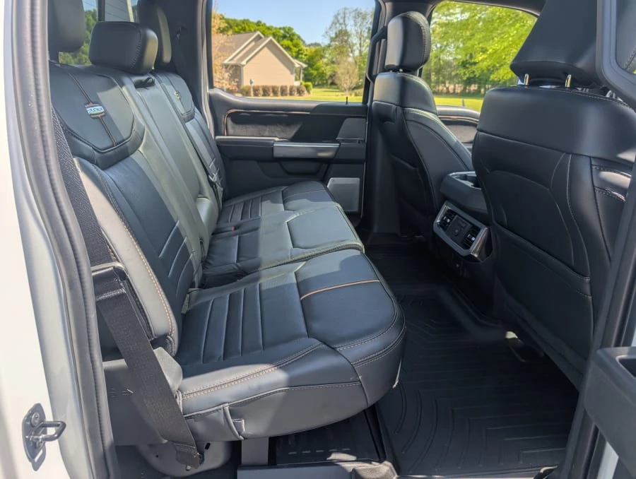 2024 Ford Super Duty 5th Gen - Image 27 of 31
