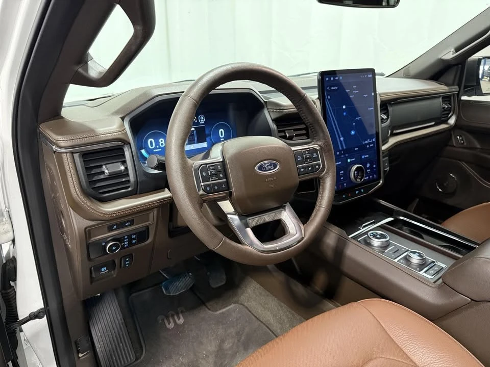 2024 Ford Expedition 4th Gen - Image 3 of 8
