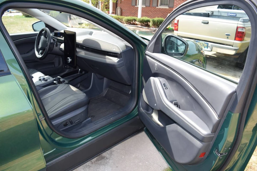 2024 Ford Mustang Mach-E - Image 6 of 16