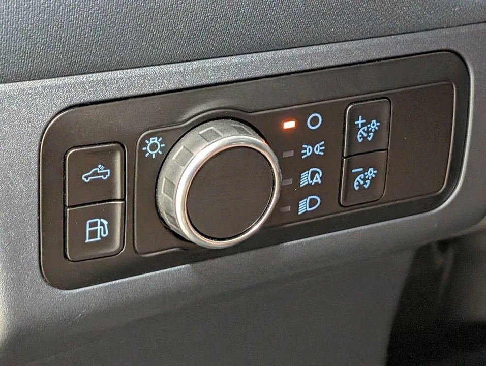 2024 Ford Maverick - Image 9 of 29
