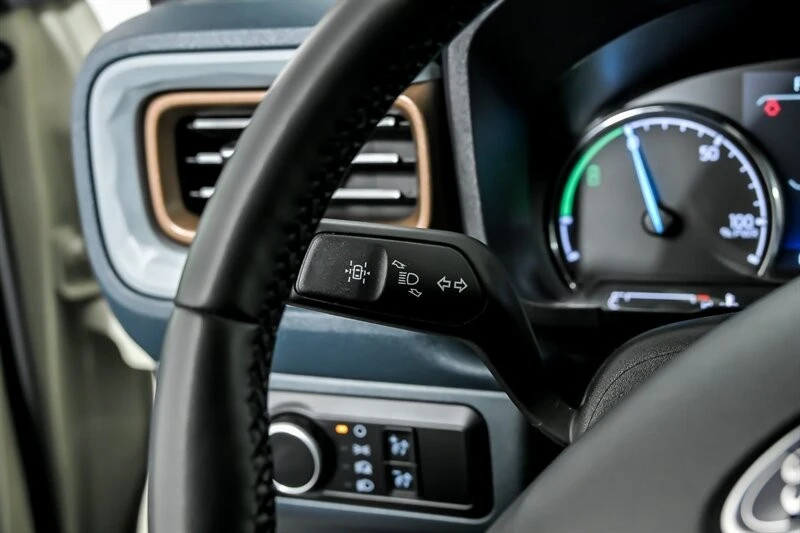 2024 Ford Maverick - Image 24 of 31