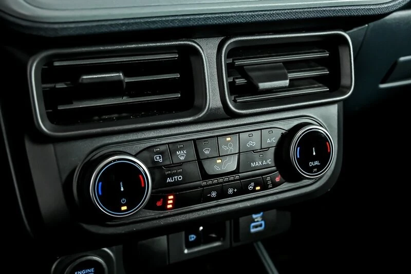 2024 Ford Maverick - Image 28 of 31