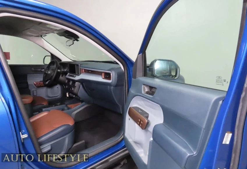 2024 Ford Maverick - Image 23 of 31