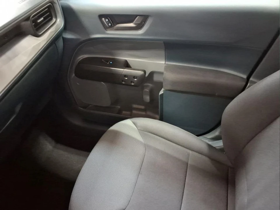 2024 Ford Maverick - Image 21 of 24