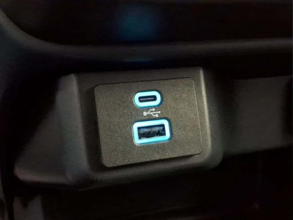 2024 Ford Maverick - Image 10 of 24