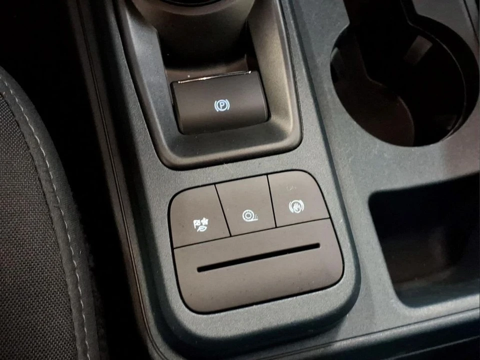 2024 Ford Maverick - Image 12 of 24