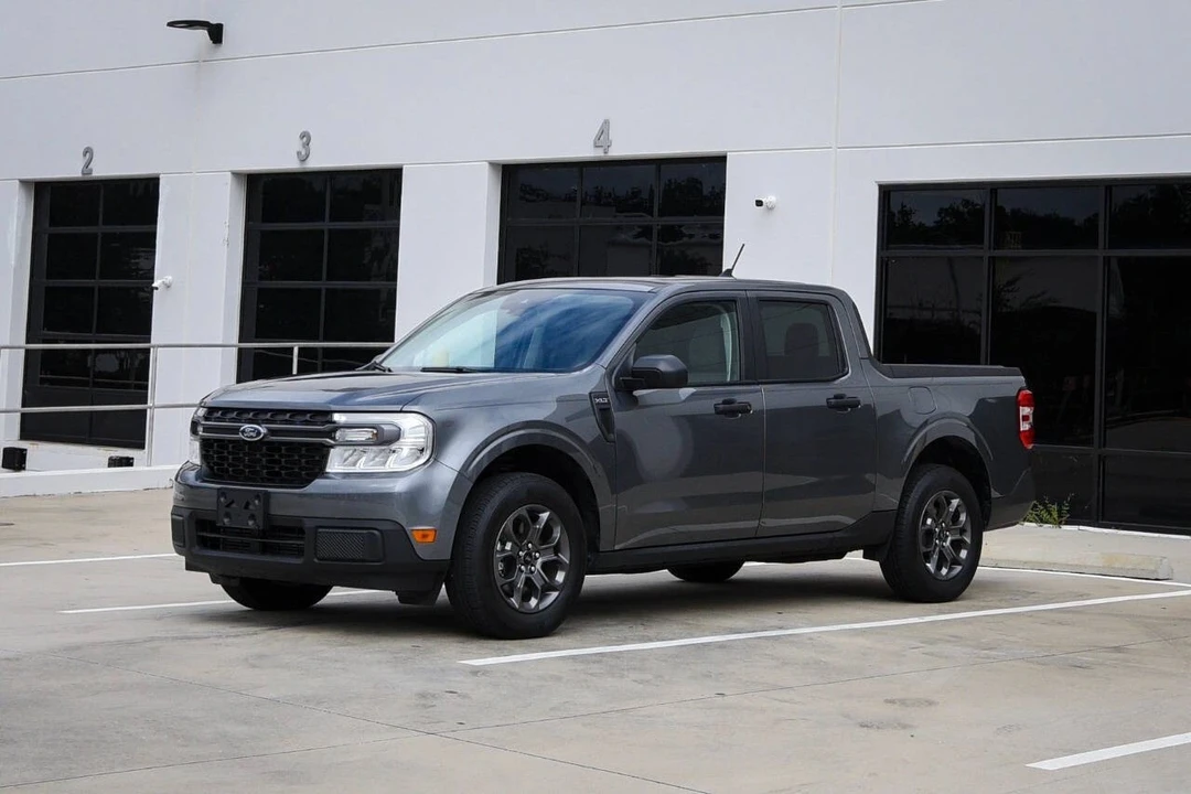 2024 Ford Maverick - Image 2 of 18