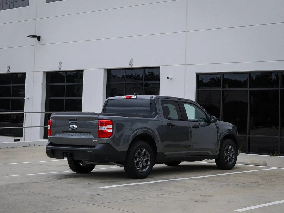 2024 Ford Maverick - Image 9 of 18