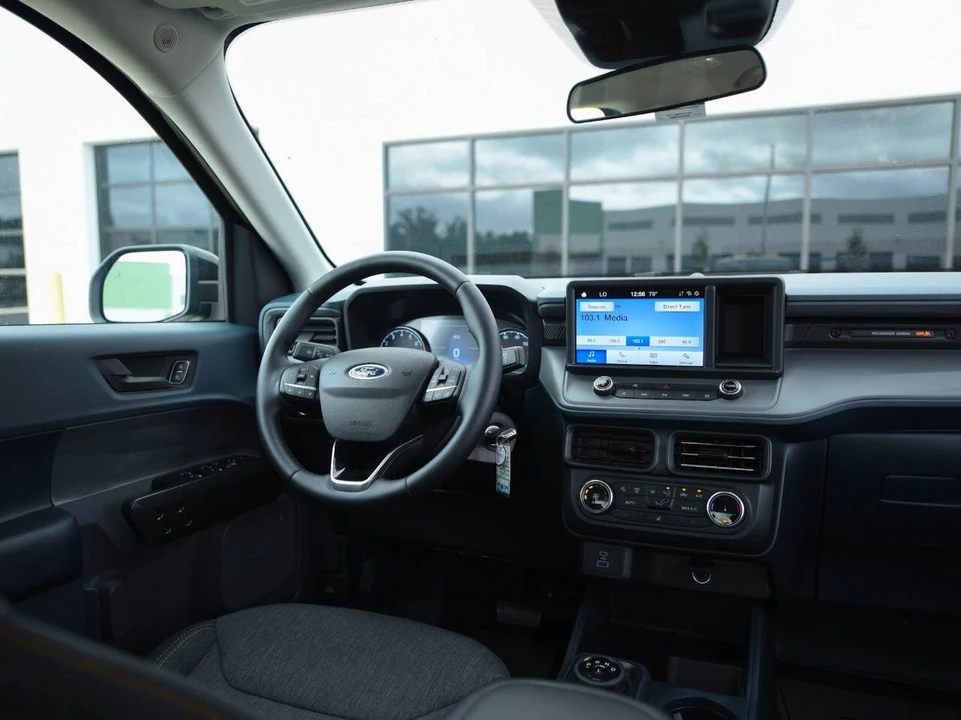 2024 Ford Maverick - Image 16 of 17