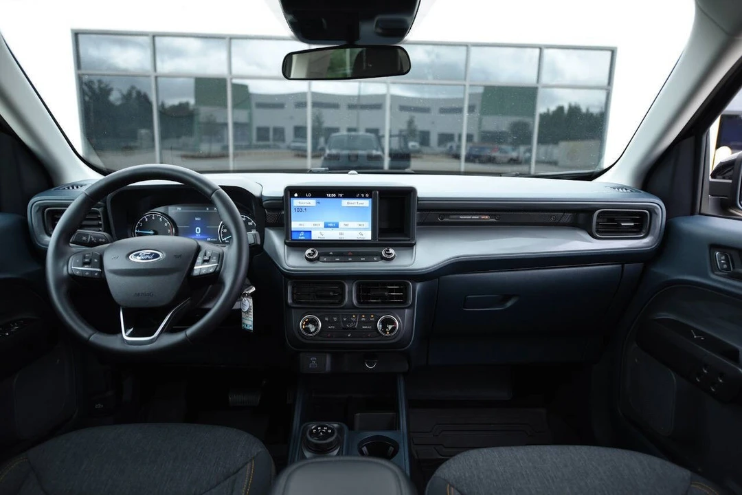 2024 Ford Maverick - Image 15 of 17