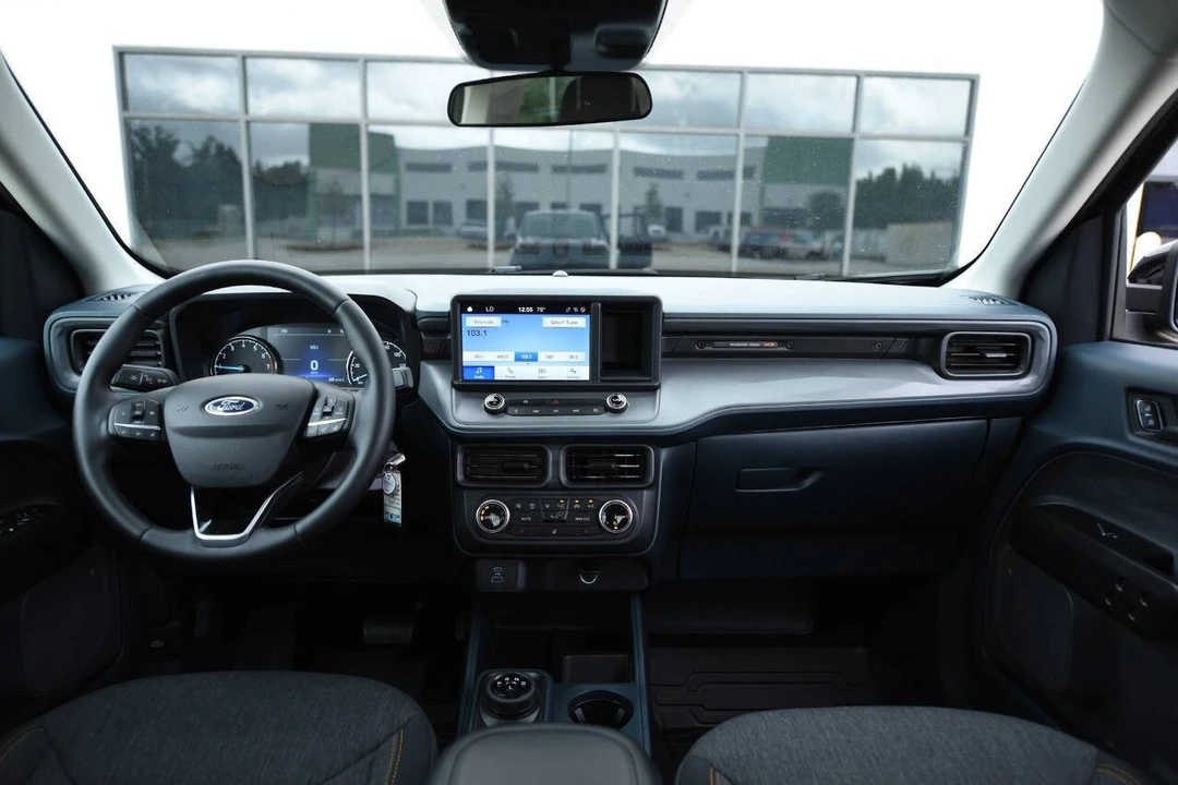 2024 Ford Maverick - Image 15 of 17