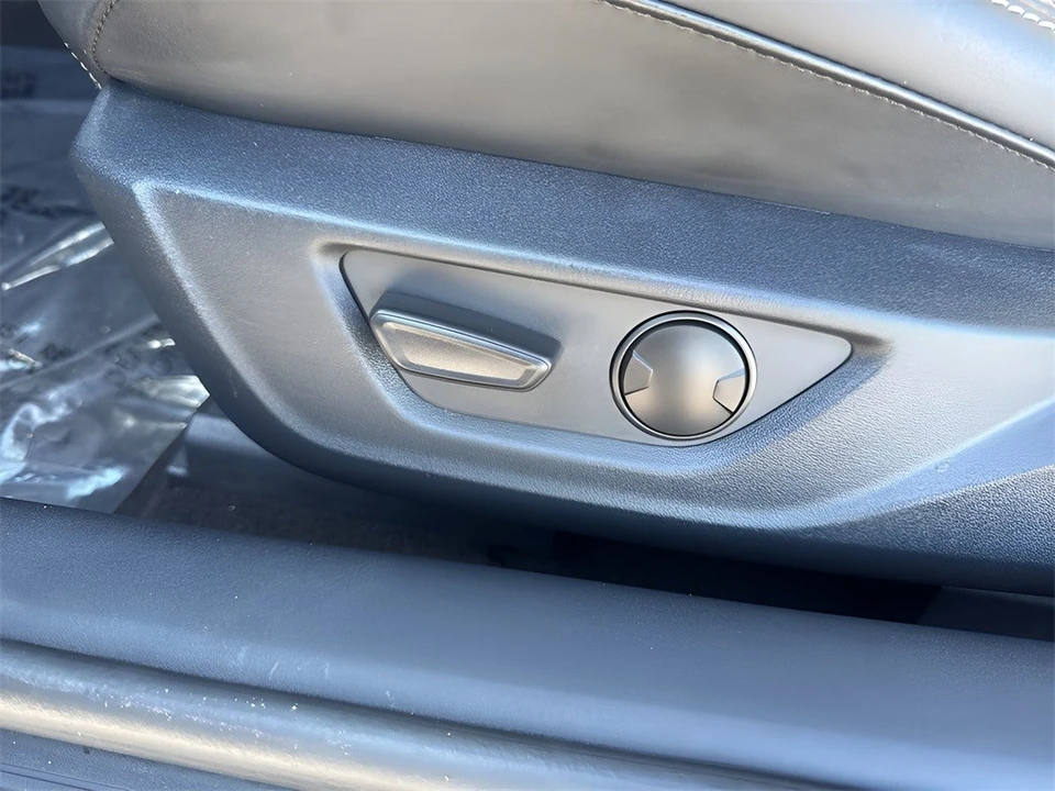 2024 Ford S650 Mustang - Image 10 of 12