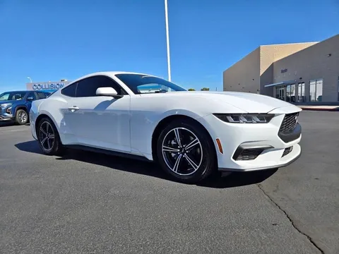 2024 Ford Mustang EcoBoost