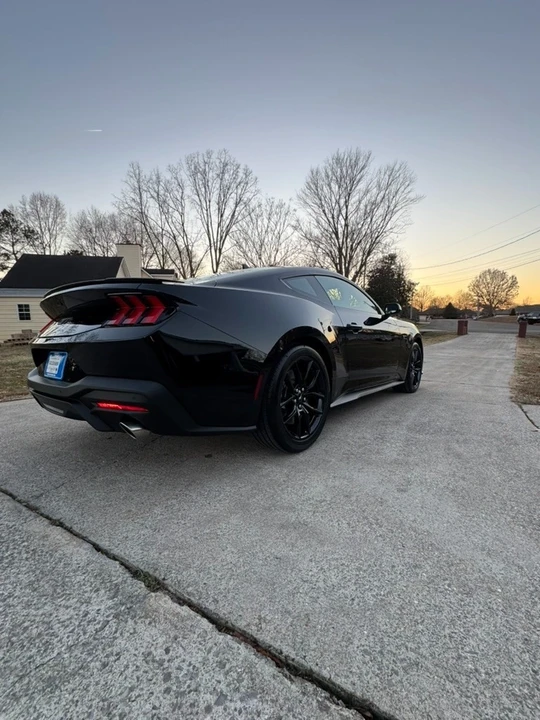 2024 Ford S650 Mustang - Image 9 of 17