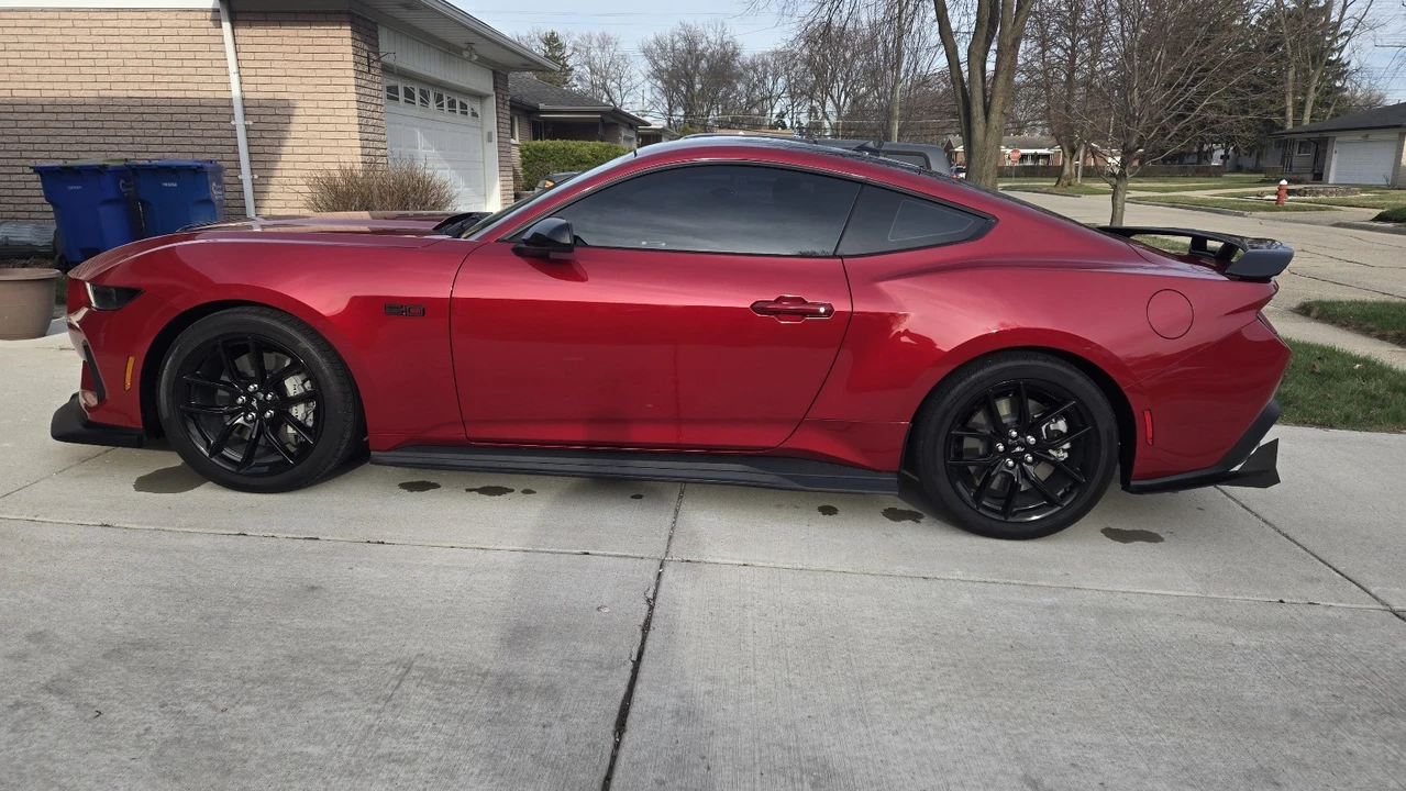 2024 Ford S650 Mustang - Image 2 of 11
