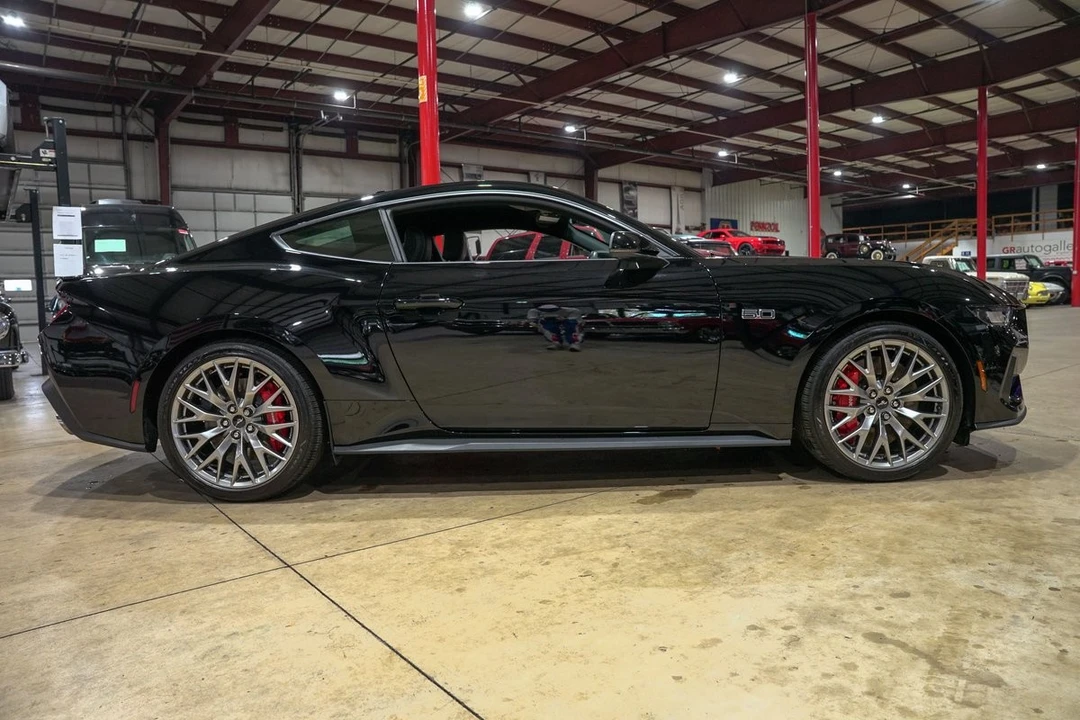 2024 Ford S650 Mustang - Image 10 of 12