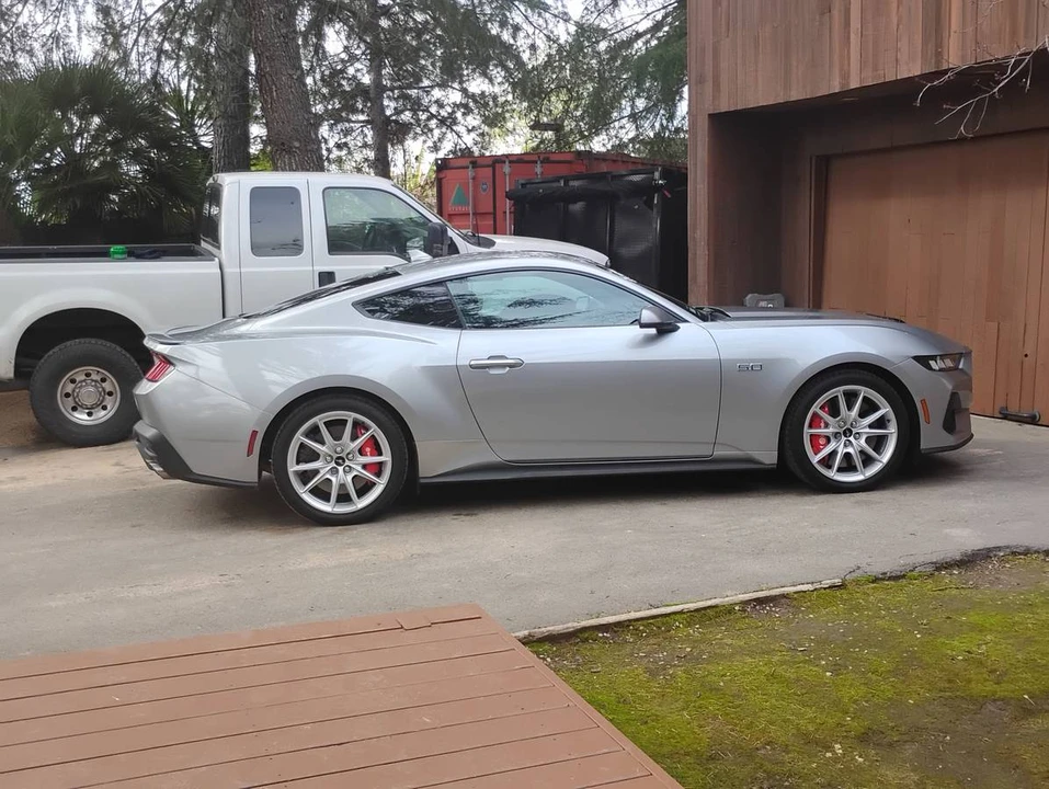 2024 Ford S650 Mustang - Image 2 of 23