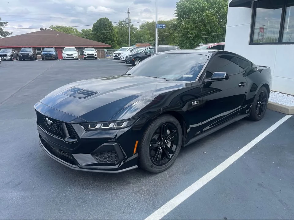 2024 Ford S650 Mustang GT - Image 2 of 10