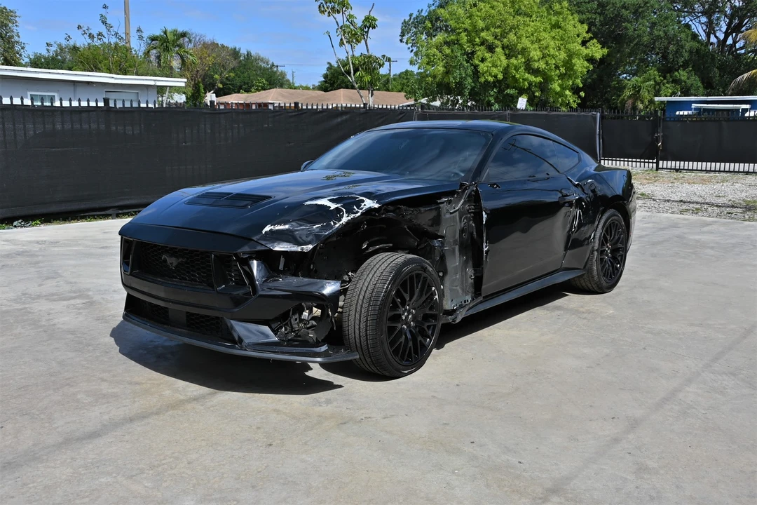 2024 Ford S650 Mustang - Image 2 of 21