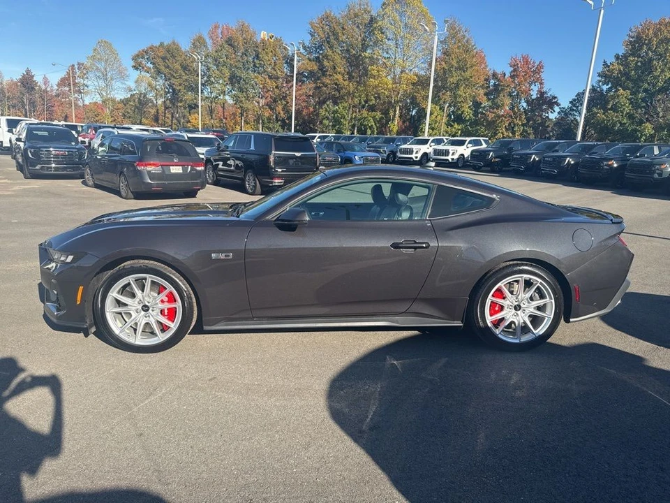 2024 Ford S650 Mustang - Image 2 of 12