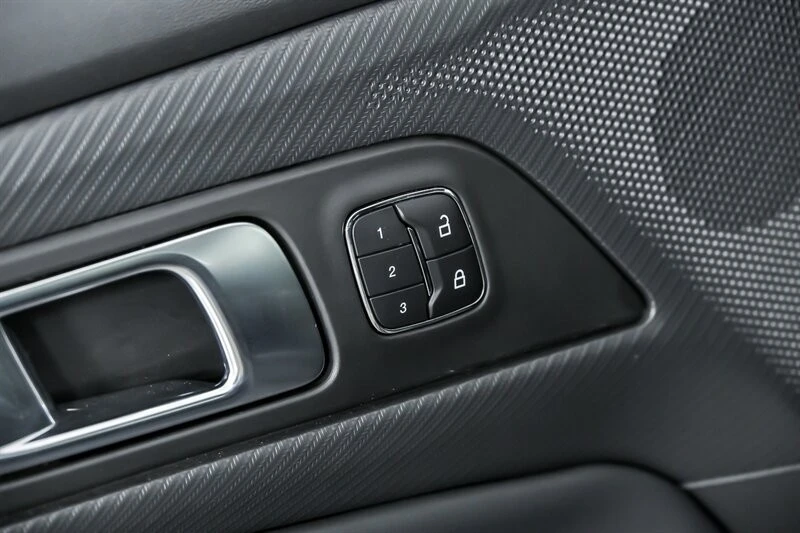 2024 Ford Mustang - Image 18 of 31