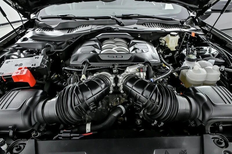 2024 Ford Mustang - Image 16 of 31