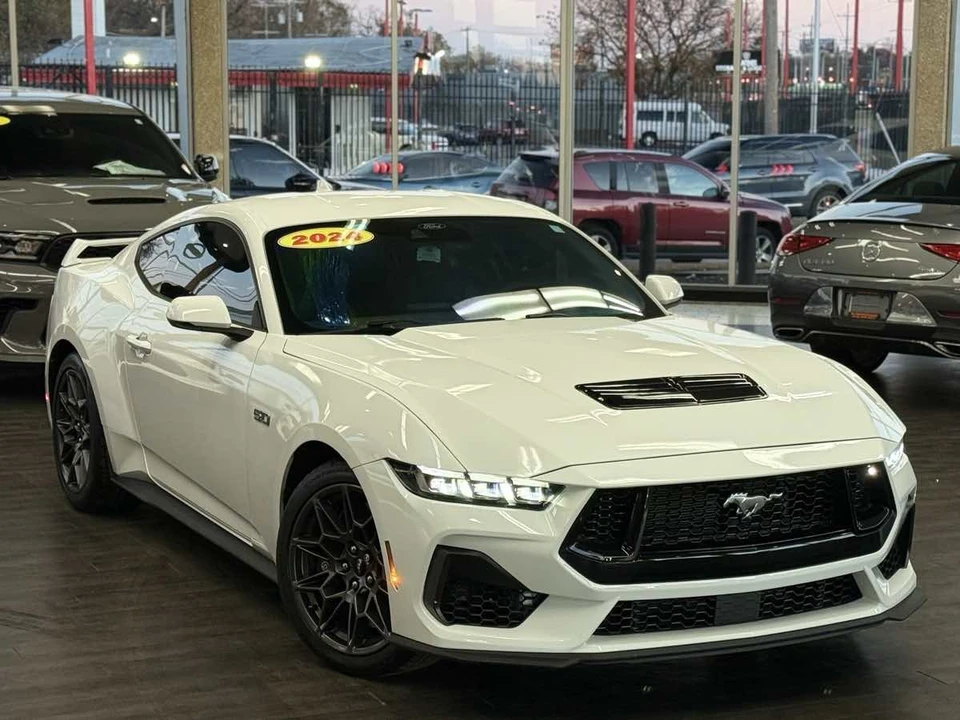 2024 Ford S650 Mustang - Image 2 of 21