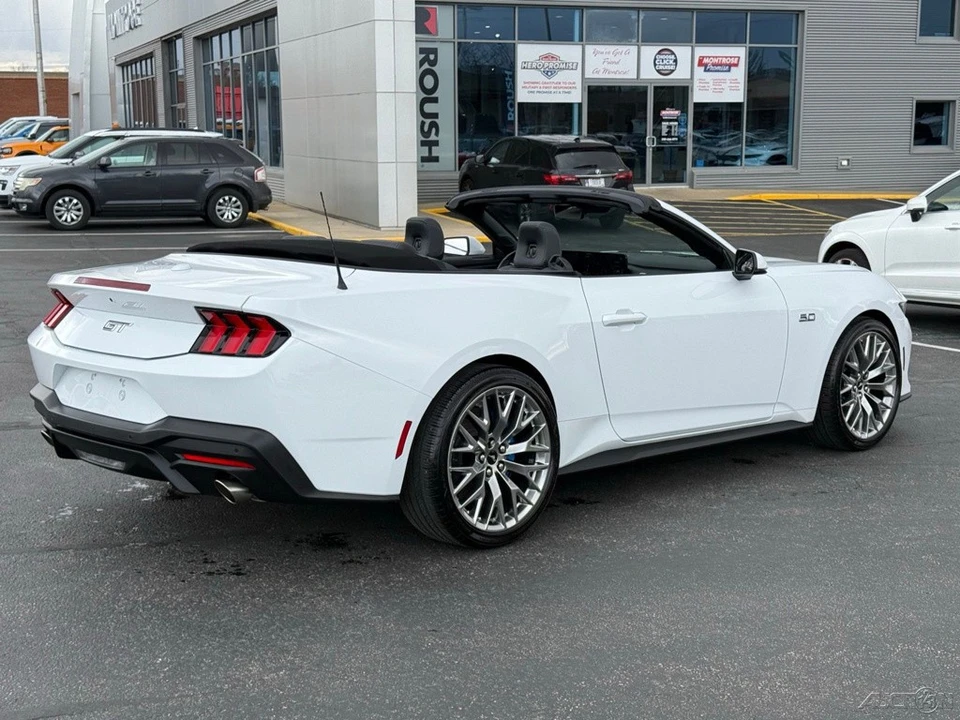 2024 Ford S650 Mustang - Image 2 of 12
