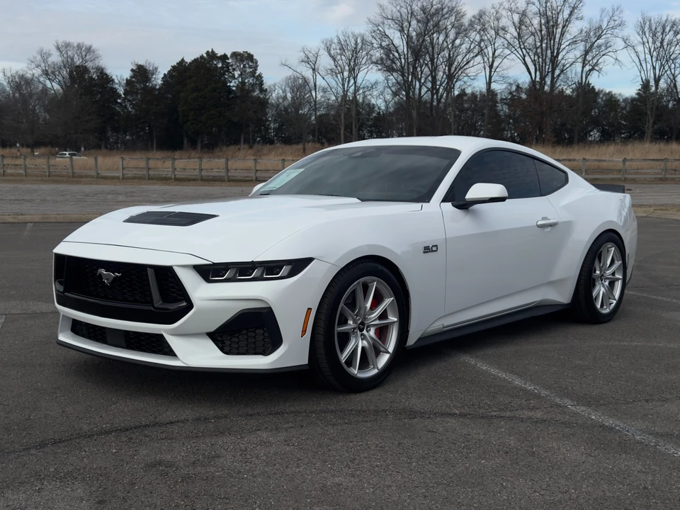 2024 Ford S650 Mustang - Image 2 of 12