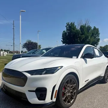 2024 Ford Mustang Mach-E GT Sport Utility 4D