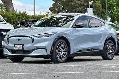 2024 Ford Mustang Mach-E Premium Sport Utility 4D