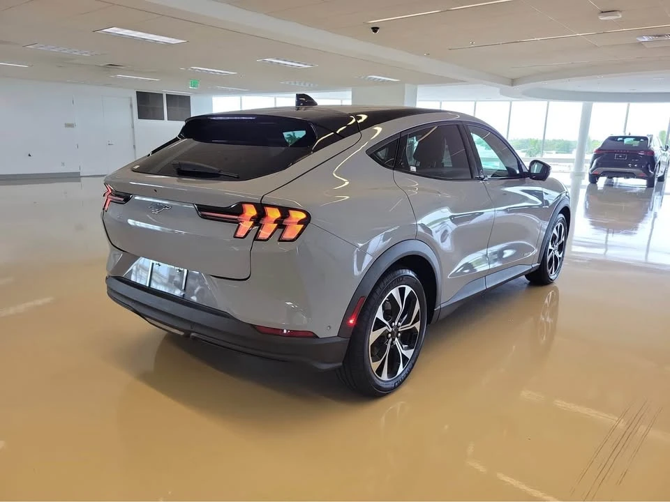 2024 Ford Mustang Mach-E - Image 9 of 19