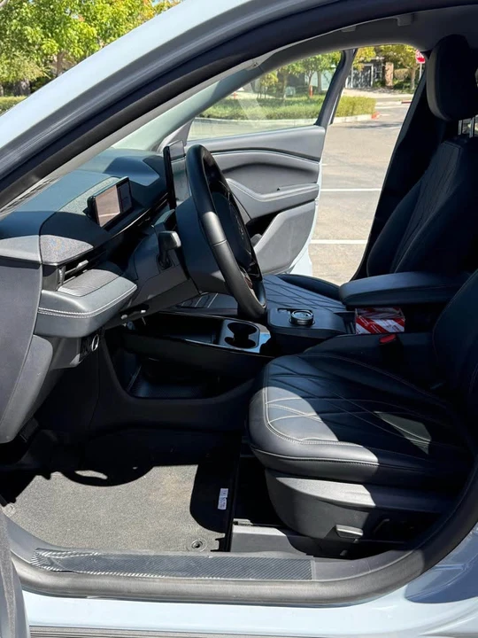 2024 Ford Mustang Mach-E - Image 15 of 20