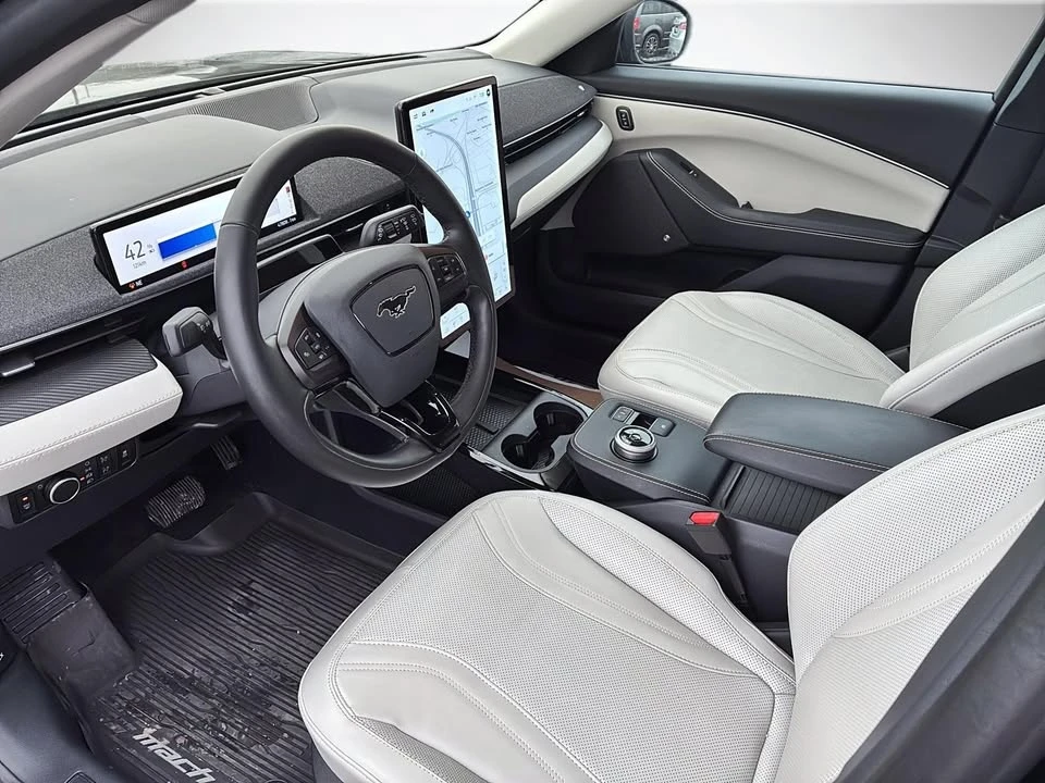 2024 Ford Mustang Mach-E - Image 9 of 10