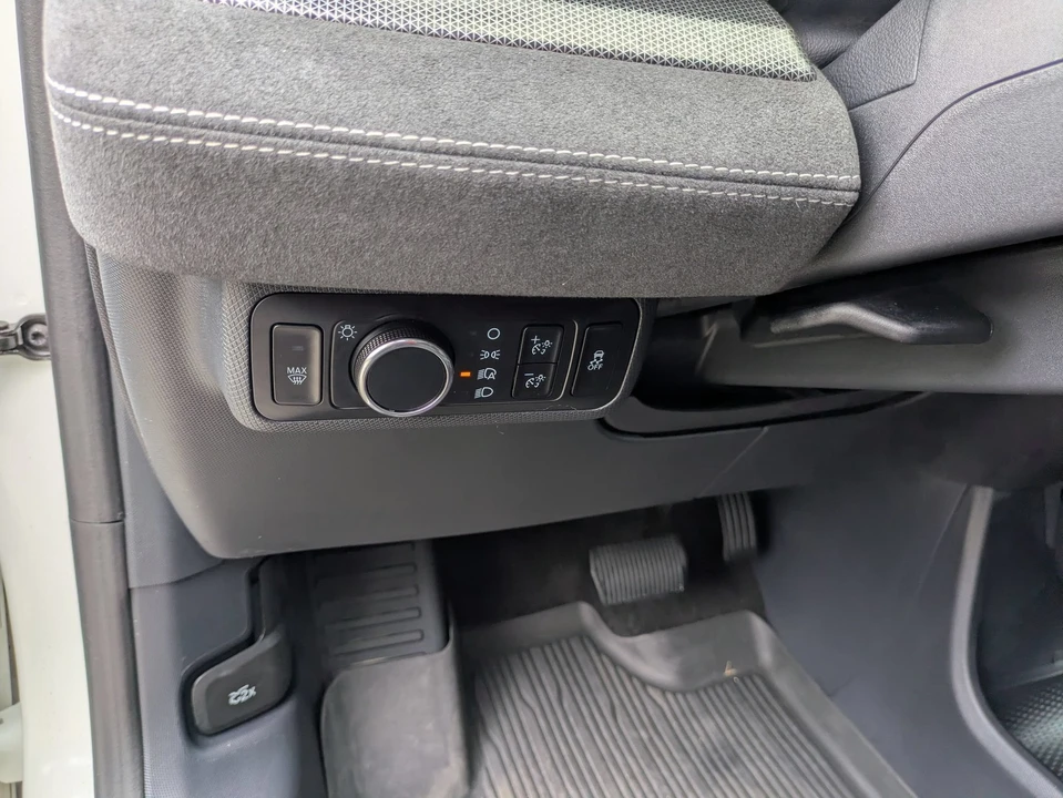 2024 Ford Mustang Mach-E - Image 18 of 31